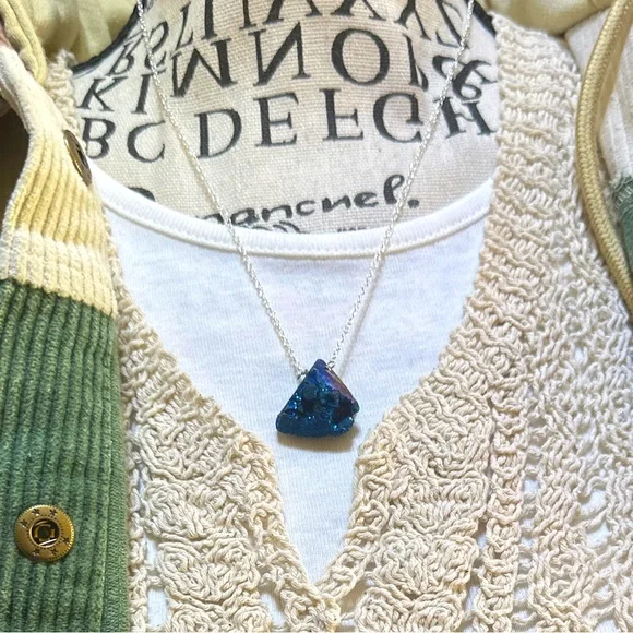 Raw Lapis Lazuli worry stone 925 sterling silver necklace pendant/wisdom crystal - Picture 3 of 8